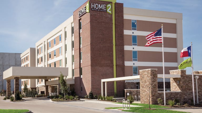 Exterior of Home2 Suites by Hilton College Station at 300 Texas Avenue South